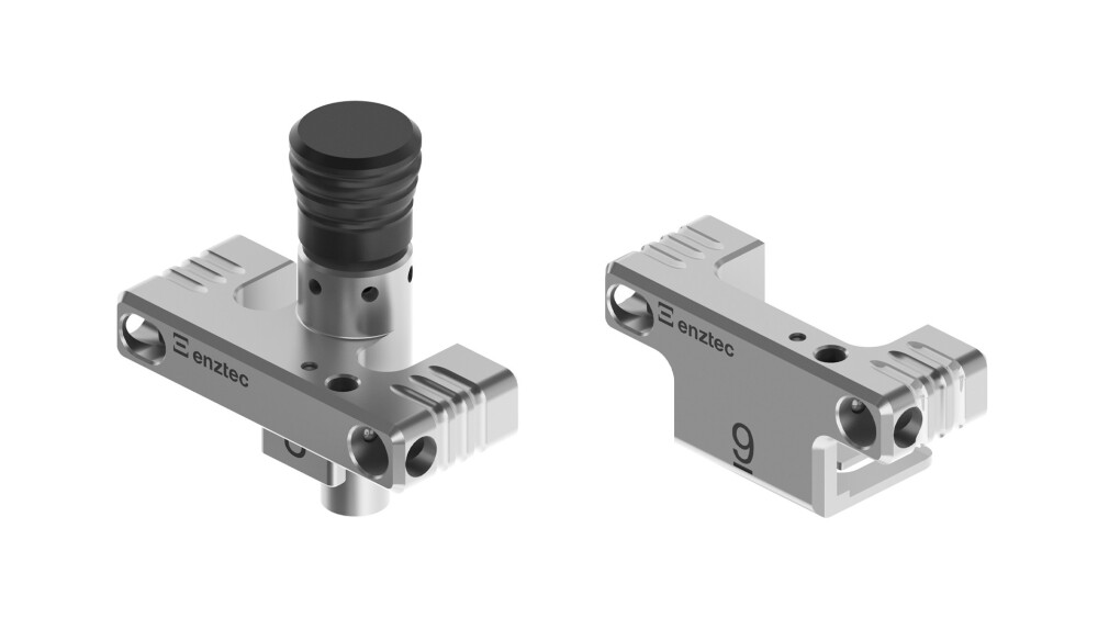 Distal Femoral Guide Cut Block Connectors